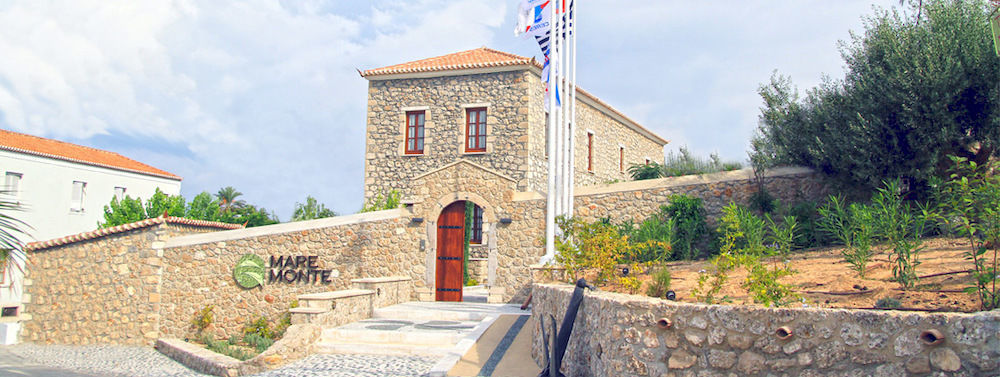 Mare Monte Luxury Suites Spetses Town Exterior photo